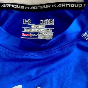 Woman’s XL Compression Shirt by Armour